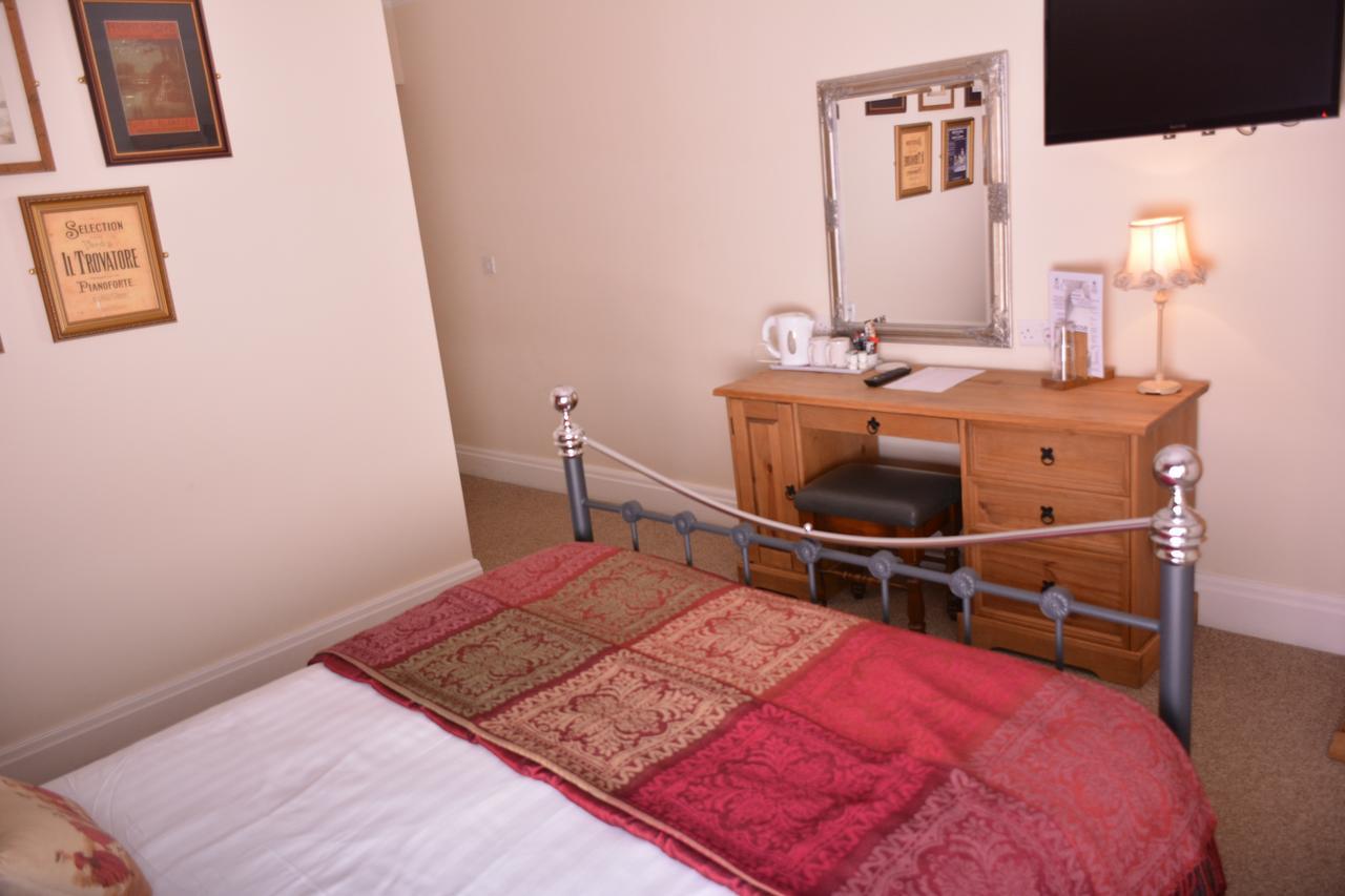Bed and breakfast The Rose & Crown York Extérieur photo